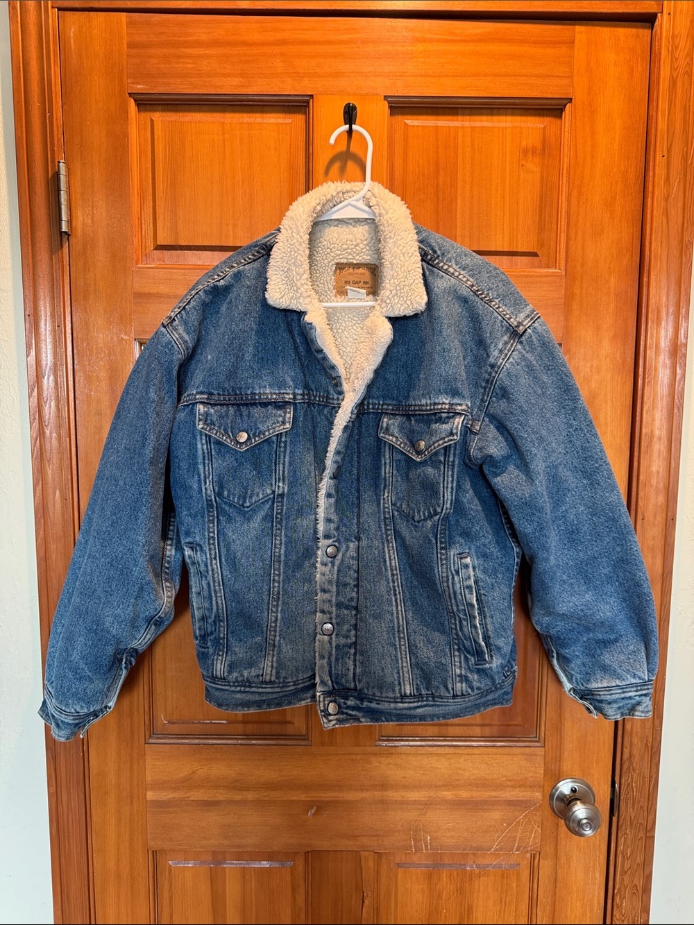 Rare VTG 1990’s GAP Work Force Blue Denim Sherpa Trucker Jacket Size Medium